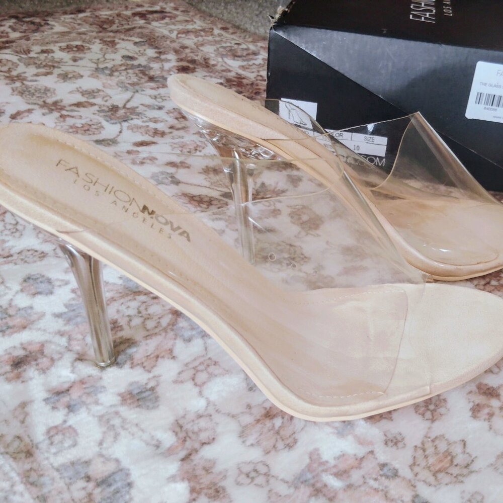 Size 10 Fashion Nova  "Glass Edge" clear transparent - Nude sandal